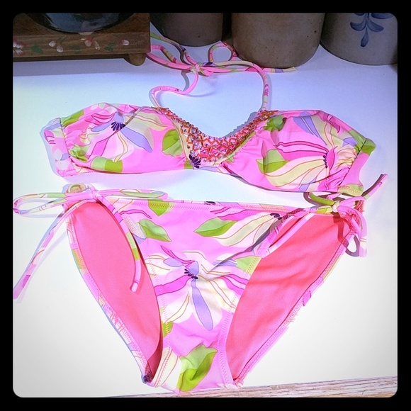 Victoria's Secret Other - Victoria's Secret Bikini Top & Bottom